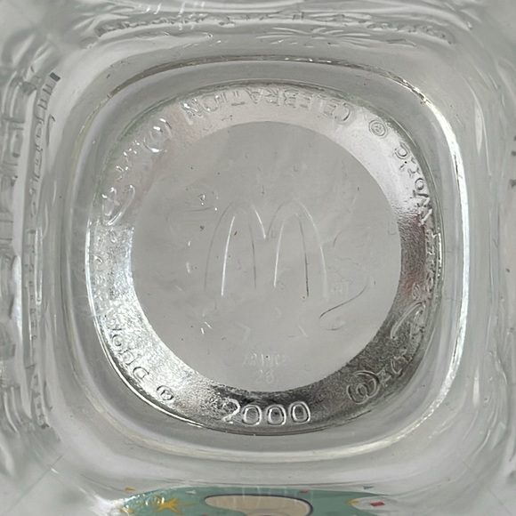 Disney Collector Glasses from the Year 2000 - Picture 16 of 16